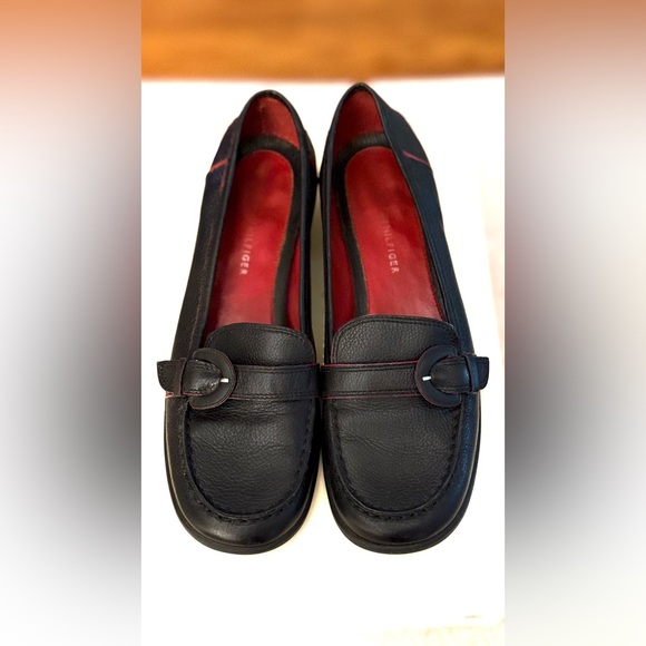 Tommy Hilfiger Genuine Leather Women's Black Buckle Loafers Size 7 Shoes - Picture 1 of 9